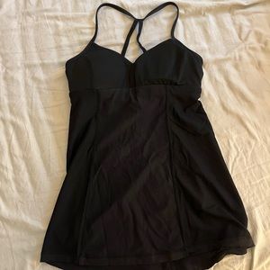 Lululemon black workout top